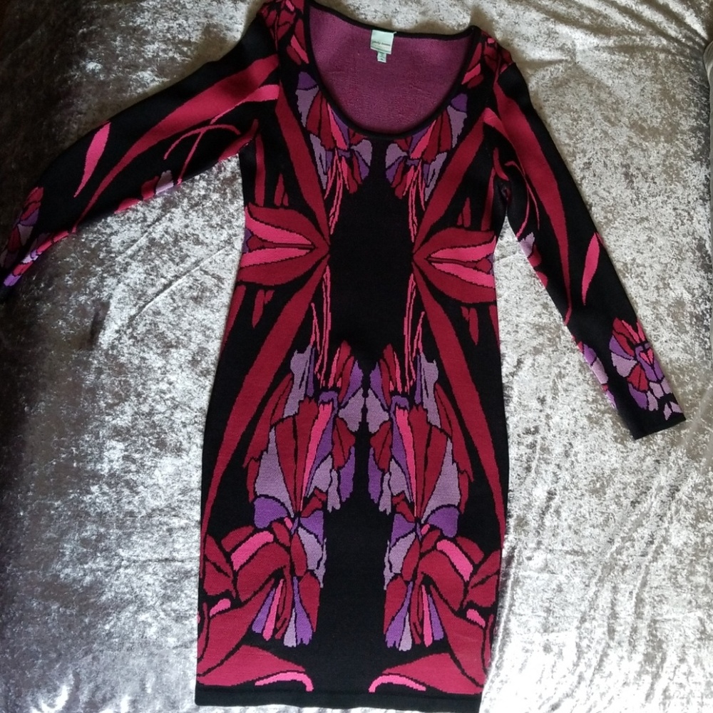 Dress never worn size medium